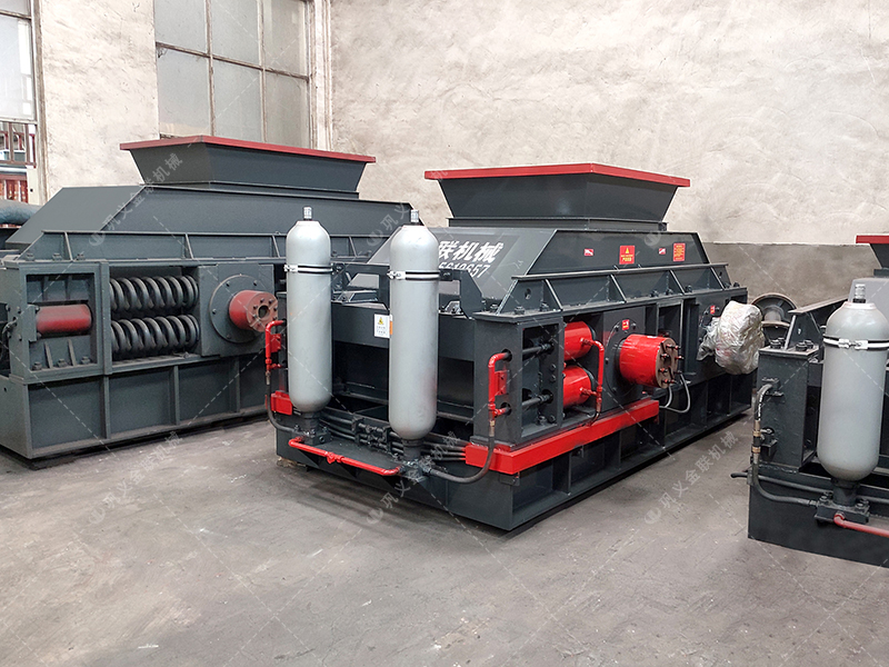 制砂用什么設備效果好？這款全自動數控對輥制砂機很不錯